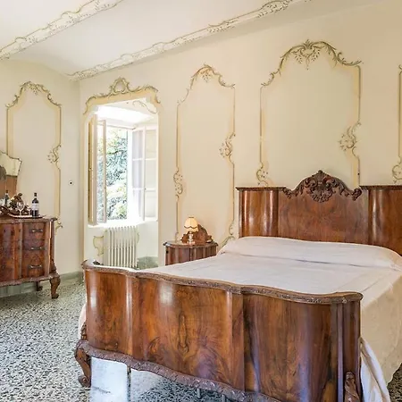 Lemura 16&4, Emma Panicale